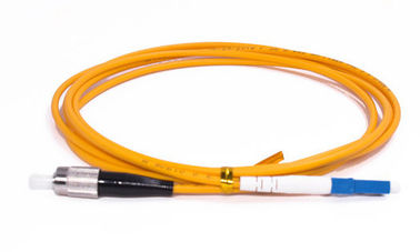 Dây cáp quang FTTH Chế độ đơn 100% được thử nghiệm về hiệu suất quang